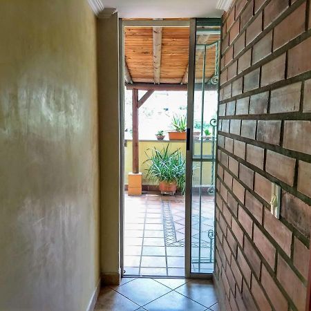 Appartement Bueno, Bonito, Barato Y Cerca A El Poblado à Medellín Extérieur photo